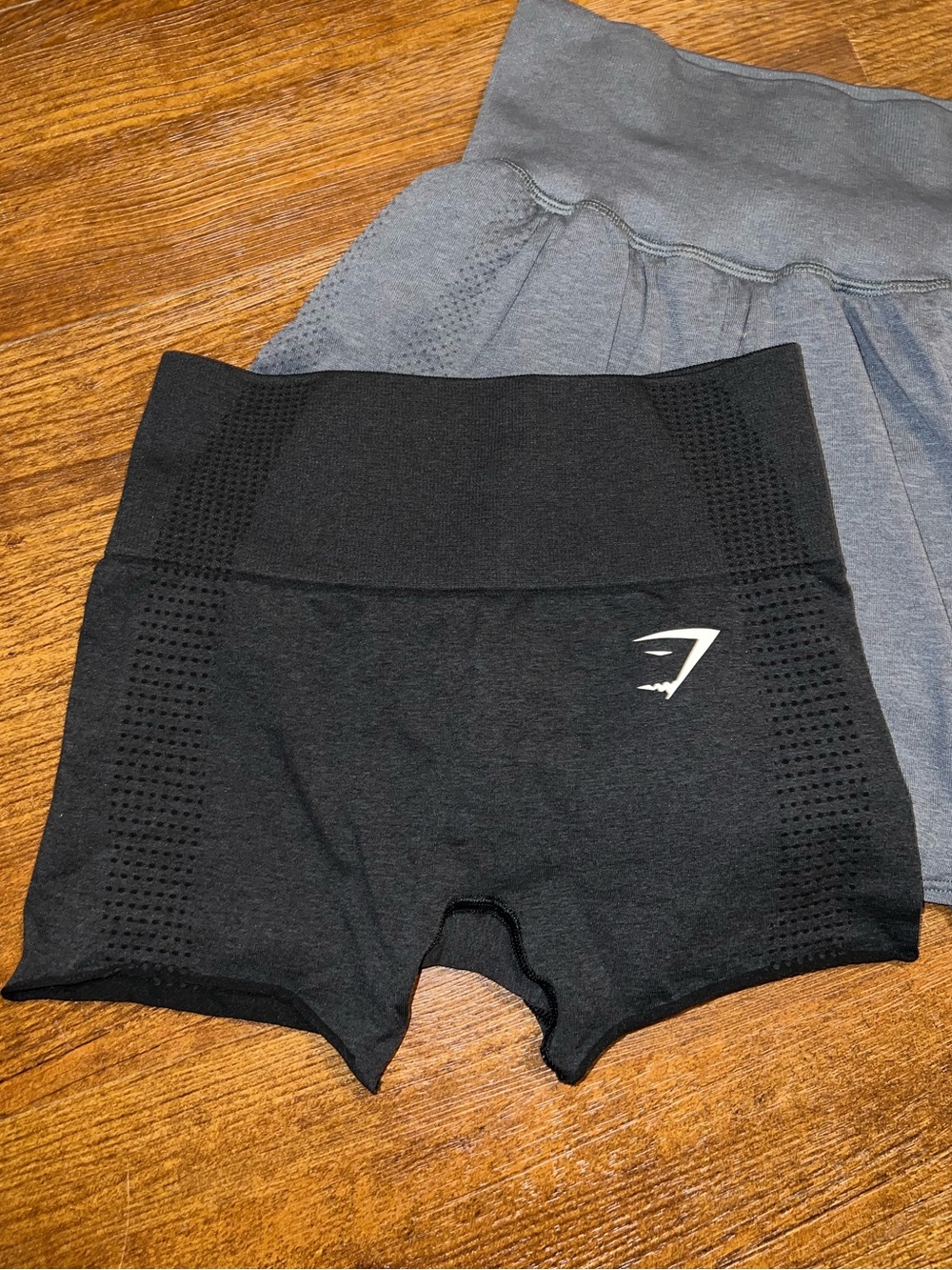 Gymshark Vital Seamless 2-1 Gray High Waist Black Training Shorts Set Size S - Picture 3 of 10